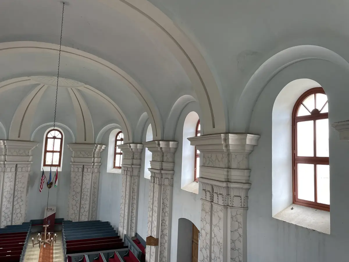 Műemlék Templomtér Íves Faablakai